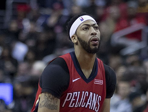 个以足球闻 个以足球闻